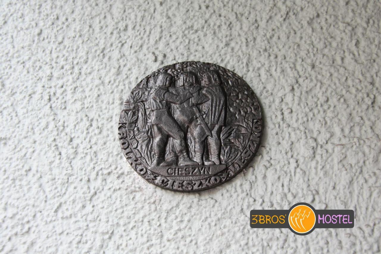 3 Bros' Hostel Cieszyn チェシン エクステリア 写真