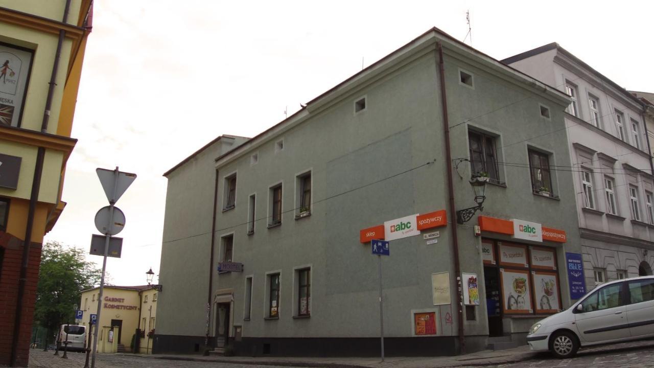 3 Bros' Hostel Cieszyn チェシン エクステリア 写真