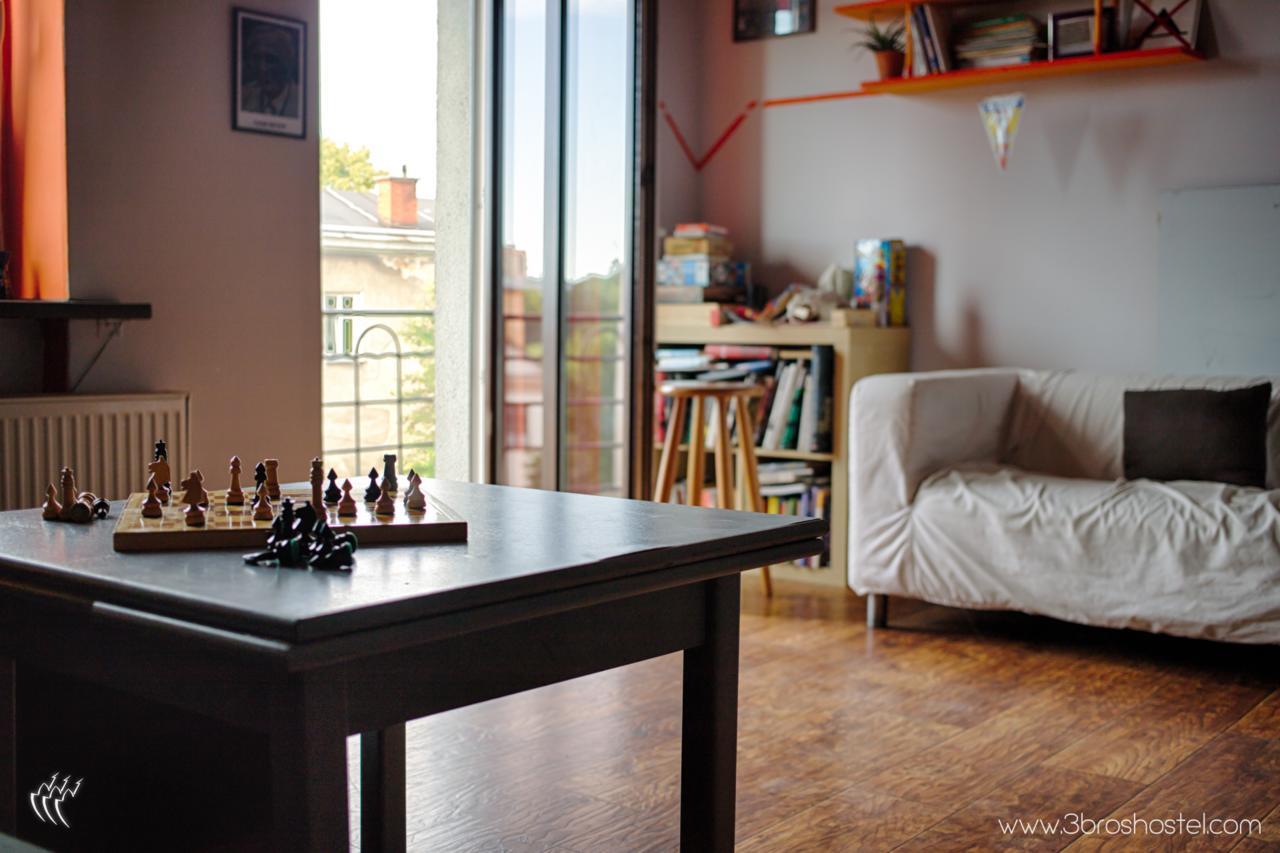 3 Bros' Hostel Cieszyn チェシン エクステリア 写真