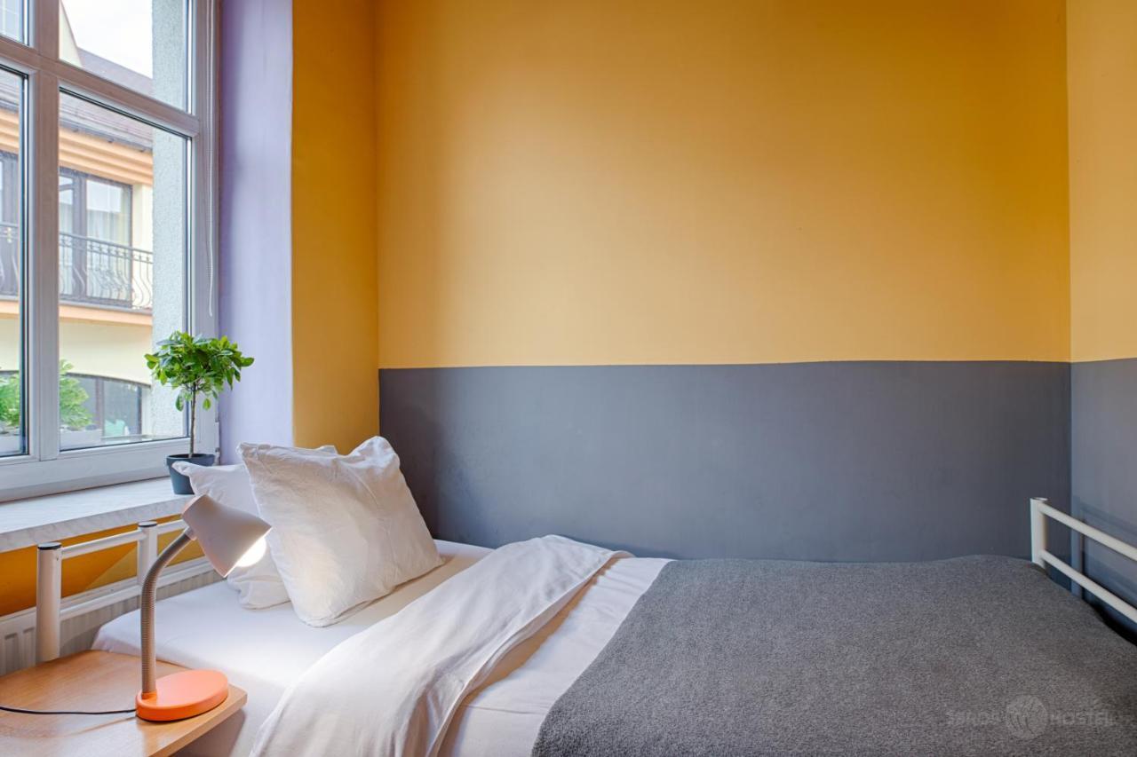3 Bros' Hostel Cieszyn チェシン エクステリア 写真