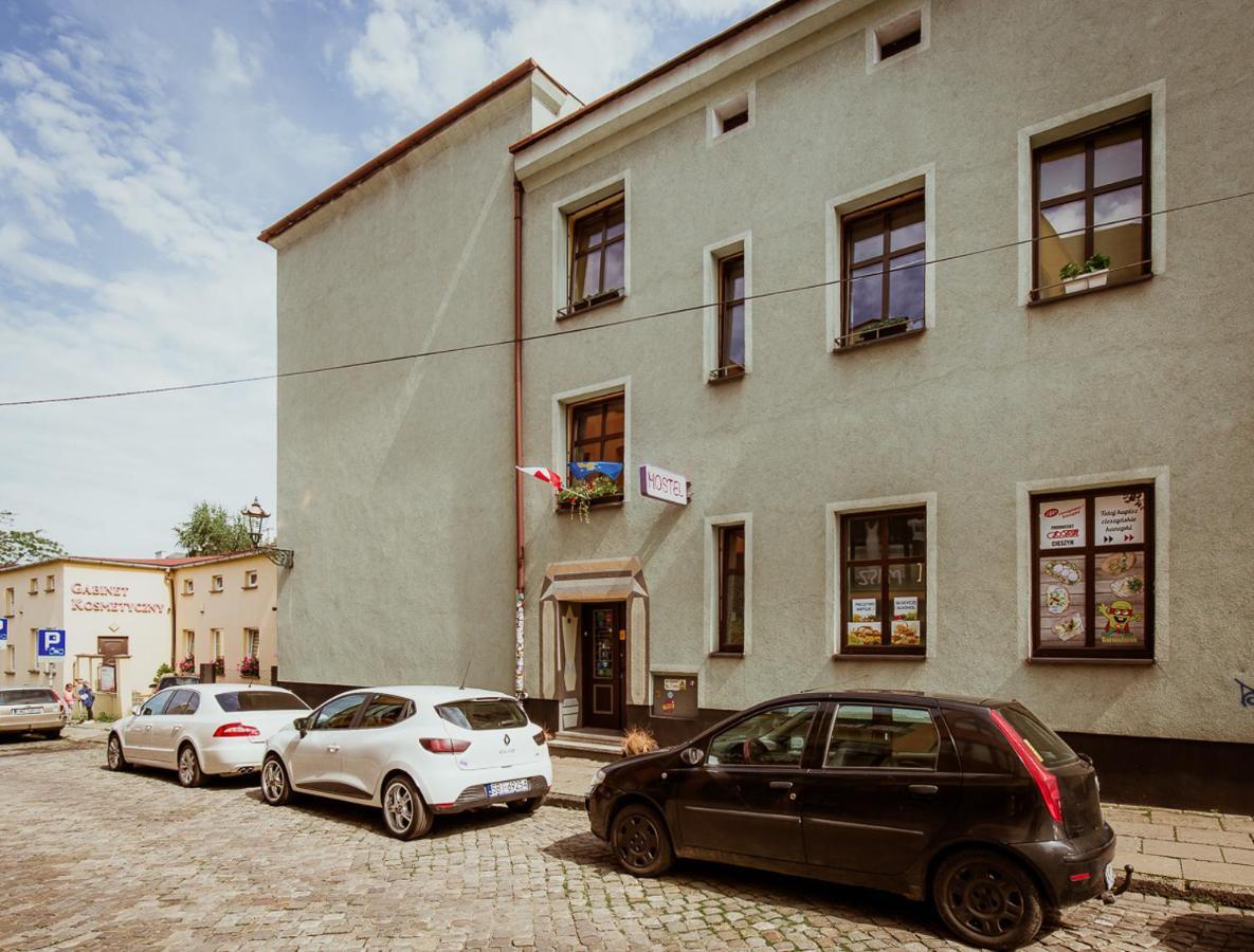 3 Bros' Hostel Cieszyn チェシン エクステリア 写真